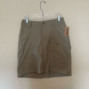 NWT Duluth Trading Co Women’s Dry On The Fly Skort Nylon Outdoor Hiking Trail 8